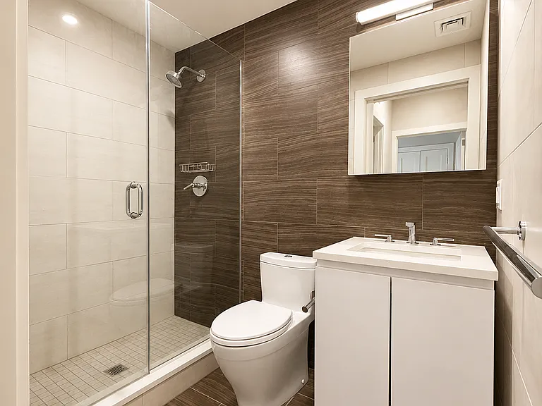 16 E 18th St #3 — Photo 12