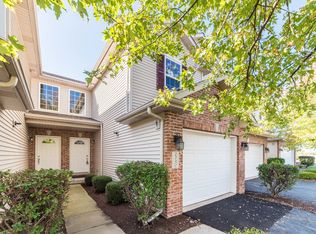 275C Bent Grass Cir, Dekalb, IL 60115