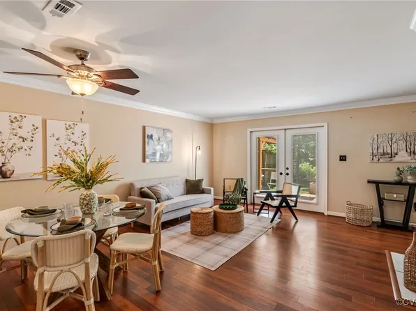 2255 High Bush Cir, Glen Allen, VA 23060