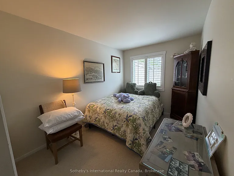 589 Oxbow Cres — Photo 17