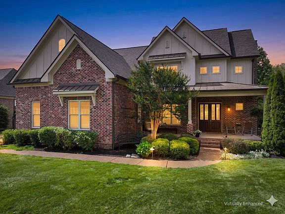 2nd image of 4105 Banner Square Ln