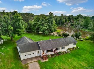 8554 Slayton Settlement Rd, Gasport, NY 14067