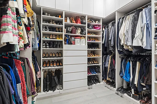 Rented by Corcoran | media 21