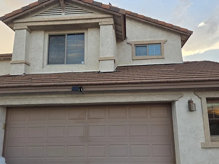 512 W Camino Parrilla — Photo 1