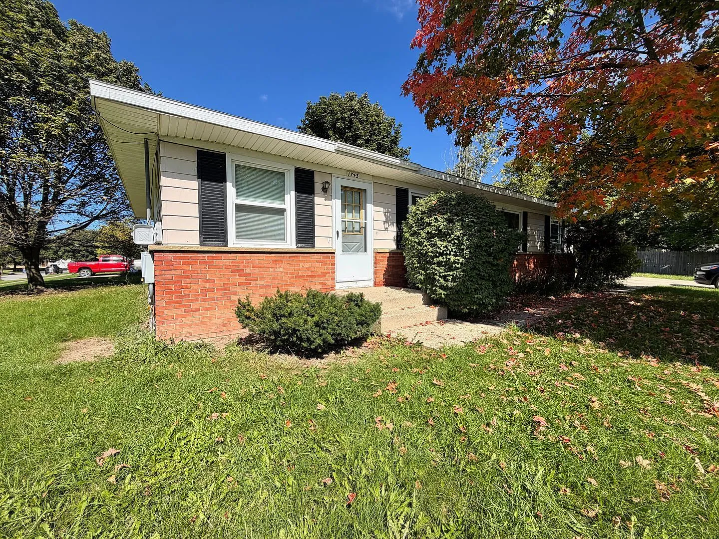 3 bed, 2.0 bath, $1,650 — Photo 1