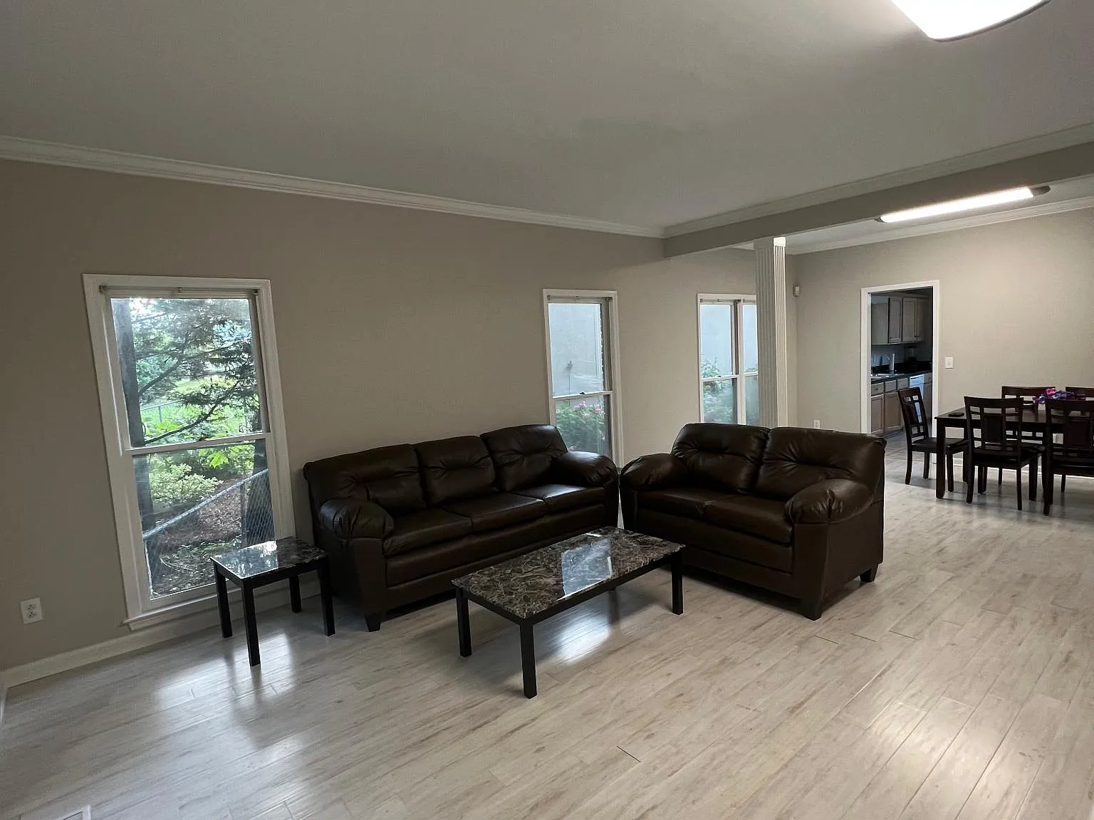 3 bed, 2.5 bath, 1850 sqft, $3,445 — Photo 3