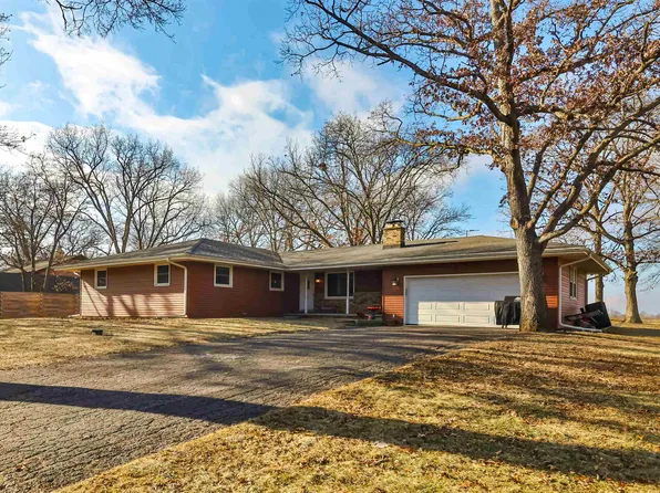 15617 E Timberlane Dr, Davis Junction, IL 61020