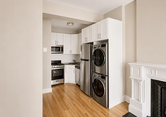 Kitchen, photo 1