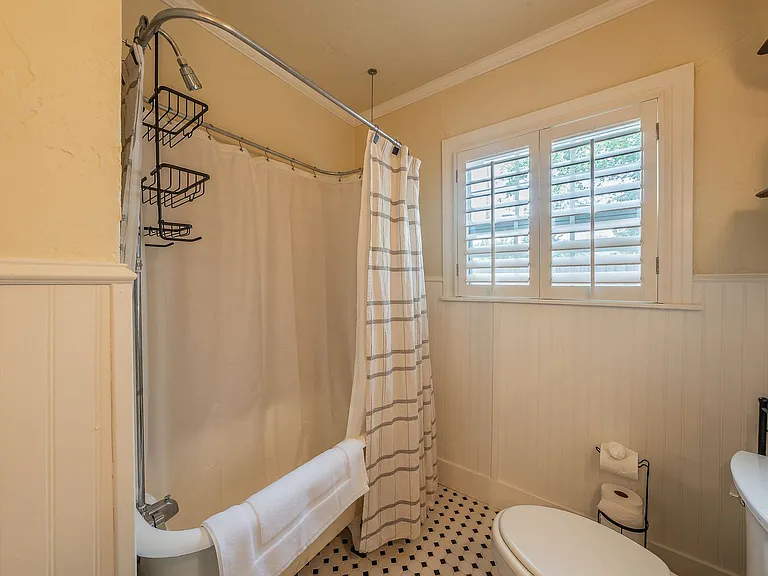 2157 W Lotus Ave — Photo 19