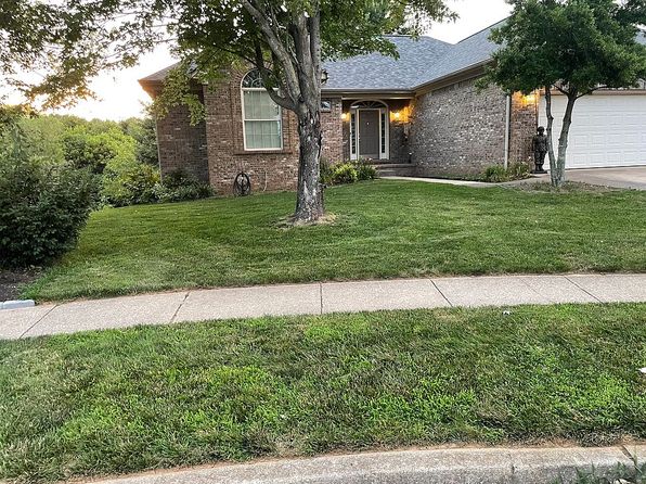 161 Carriage Ln