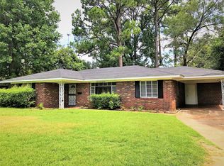 1174 Rosedale Dr, Montgomery, AL 36107
