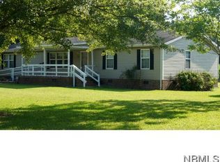 615 Pollard Swamp Rd, Vanceboro, NC 28586