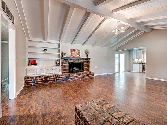 5th image of 3045 Kelsey Dr