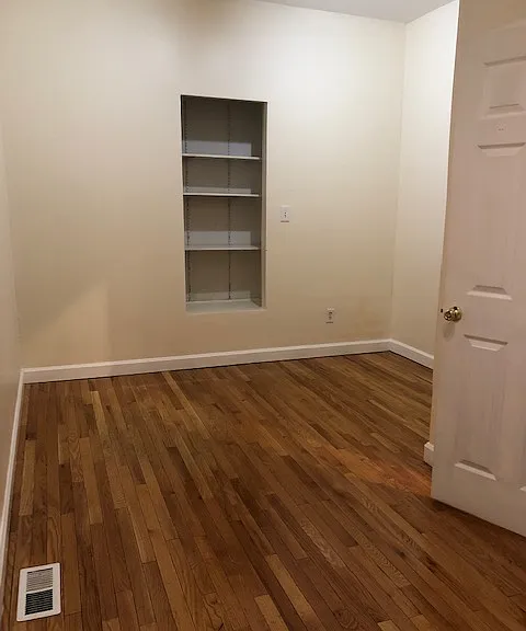 1513 N Claremont Ave #1 — Photo 25