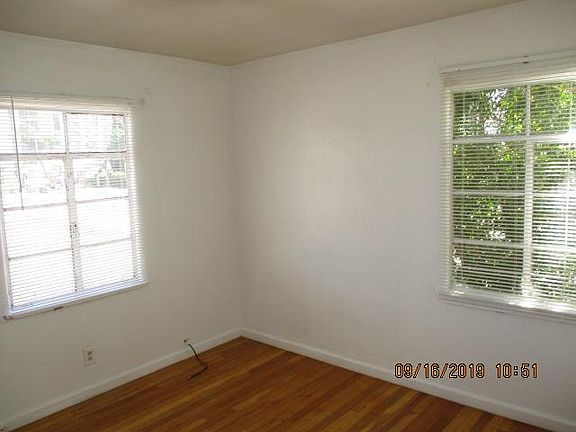 5th image of 221 Gass Ave