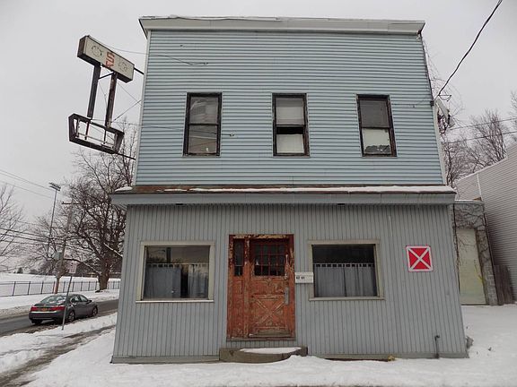 3rd image of 67 Ontario St