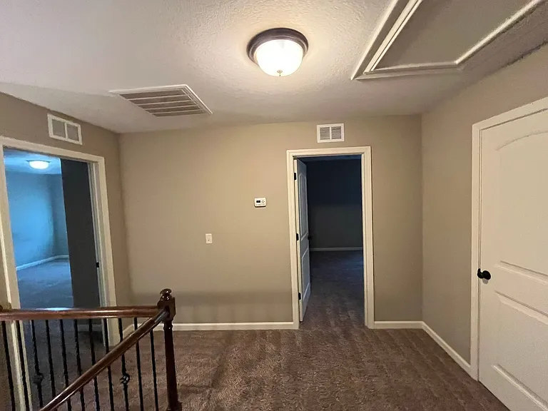 6841 Wren Creek Dr — Photo 37