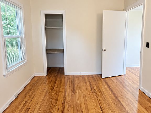 4th image of 207 Main St #A