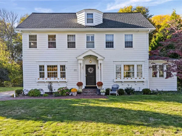 177 Newcastle Rd, Rochester, NY 14610