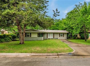 5524 Trail Lake Dr, Fort Worth, TX 76133