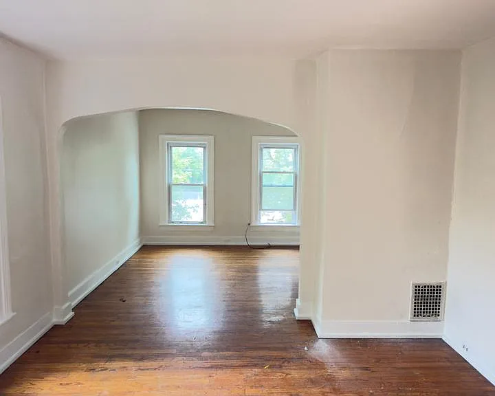 106 Pattison St #1 — Photo 4