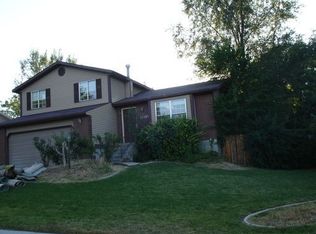 10187 S Countrywood Dr, Sandy, UT 84092