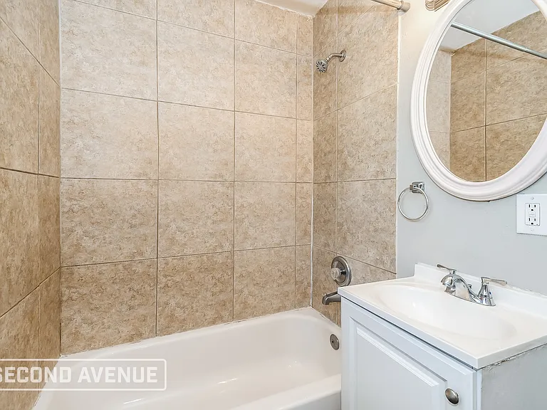 1123 De Paul Dr — Photo 15