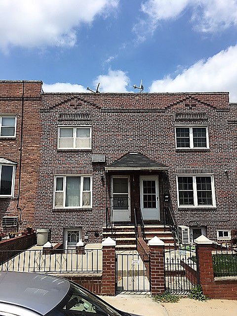 1st image of 2040 28th St