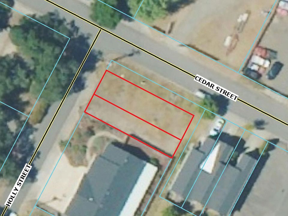 2nd image of Cedar St