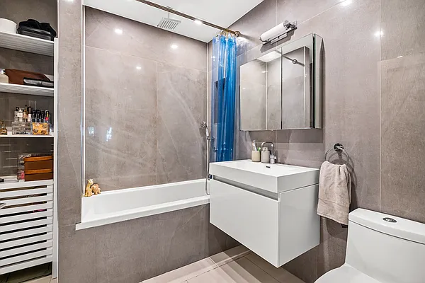 Rented by Compass | media 6