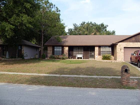 1st image of 1823 Lake Hill Cir