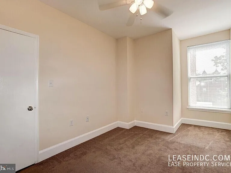 2025 Flagler Pl NW — Photo 17