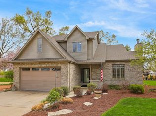 726 S Washington St, Romeoville, IL 60446