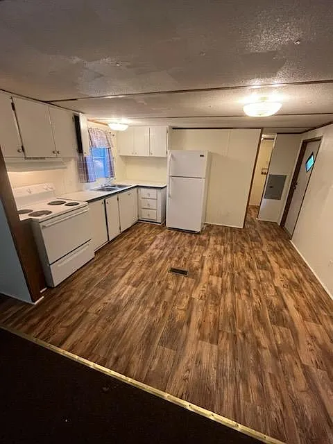 2 bed, $800 — Photo 4