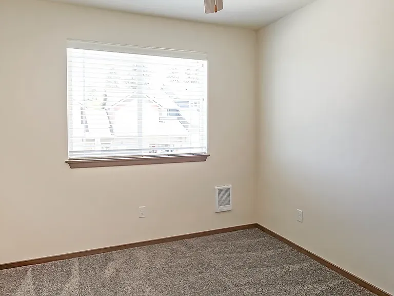 Robbins Hollow Townhomes — Photo 14
