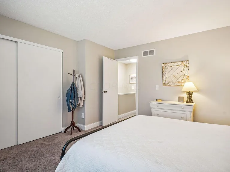 7865 Meadowhaven Blvd — Photo 13