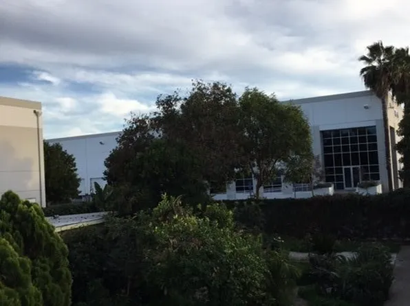 14354 Carmenita Rd, Norwalk, CA 90650