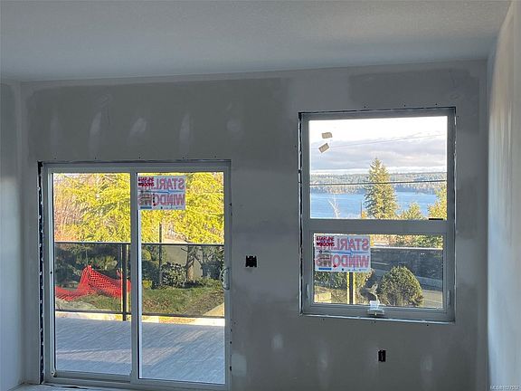 5th image of 634 Farrell Rd