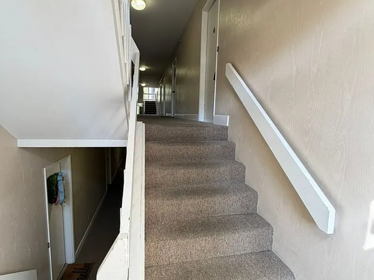 1160 S Foothill Dr #225 — Photo 6