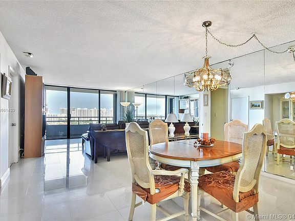 3rd image of 20225 NE 34th Ct APT 2419