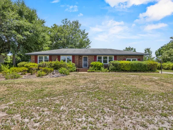 320 Ilex Drive, Wilmington, NC 28412