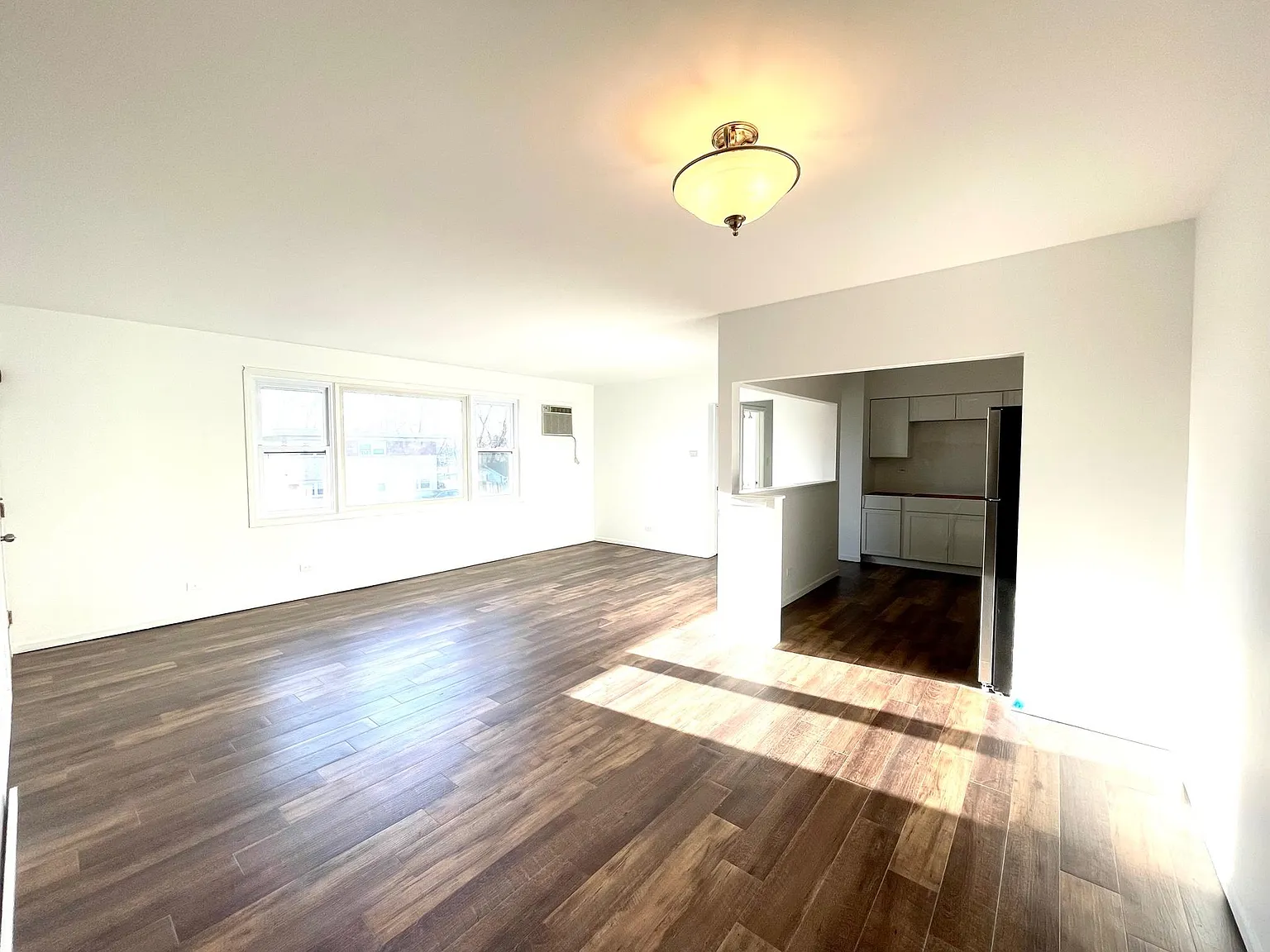 2 bed, $1,750 — Photo 4