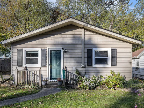 112 N High St, Leslie, MI 49251