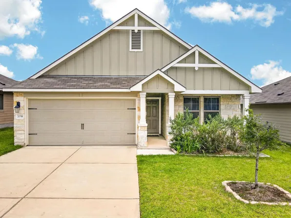 2038 Chief St, Bryan, TX 77807