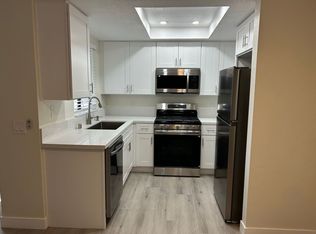 Broadway Manor, Anaheim, CA 92805