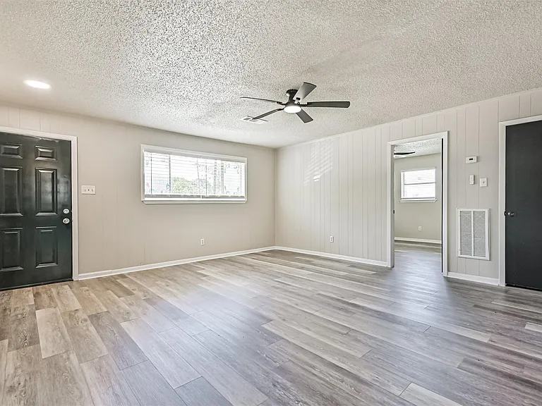 610 County Road 157 — Photo 6