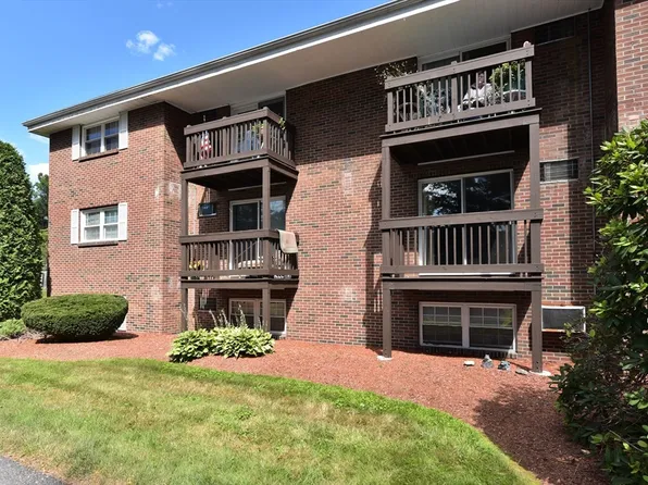 39 Pleasant St Unit B4, Northborough, MA 01532