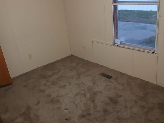 5th image of 621 Charles St #622