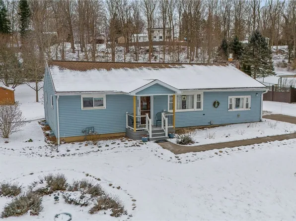 4199 Milton Ave, Camillus, NY 13031