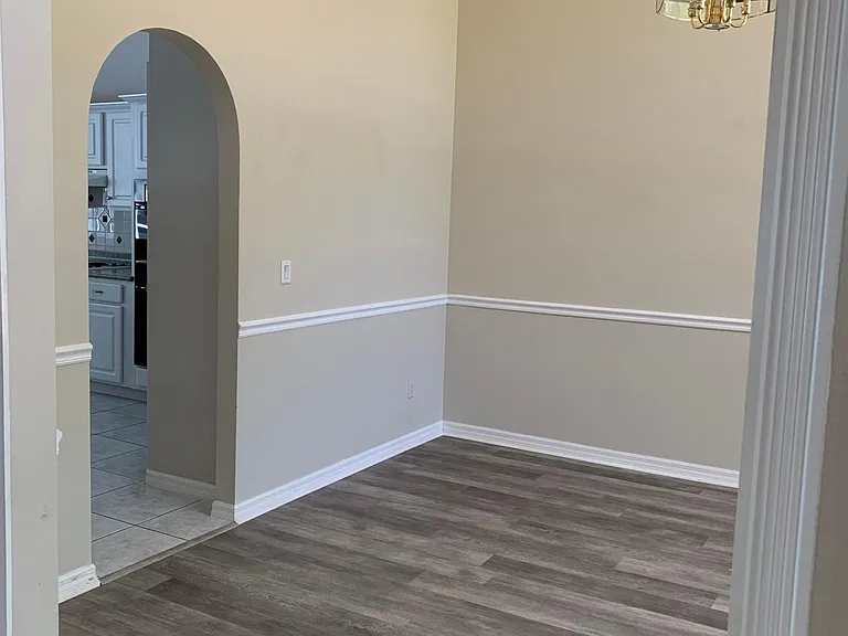2435 Shoal Creek Ct — Photo 9